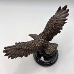 Vintage Collectible Solid Bronze Figure Statue Bird Eagle Home Decor Wildlife