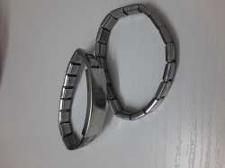 Precious and beautiful accessories of beautiful bracelets