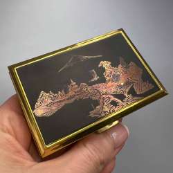 1960's Vintage Mechanical Musical Compact Cosmetic Powder Box Gold Tone Works