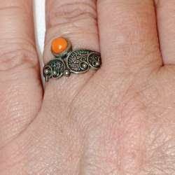 Elegant Vintage Coral Ring with Filigree Detail