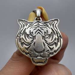 925 Sterling Silver Tiger Head Pendant Bold Tribal Design Vintage Jewelry 8.5g