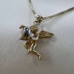 New 14K Solid Gold Angel Pendant Jewelry Italian Cherub with Heart Marked 2.8g