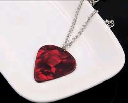 Eddie Munson Necklace – Stranger Horror Things Guitar Pick Pendant with Ruby Hea