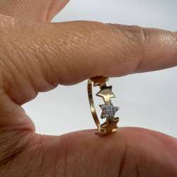 New 14K Solid Gold Ring Italy Star Band with White Zircon Accents Size 6.11 1.5g