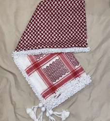 Jordanian fringed shemagh
