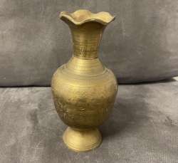 ?Ornate Brass Vase with Artistic Detailing