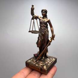 Veronese Lady Justice Themis Mini Statue Bronze Finish Figurine 39.38g
