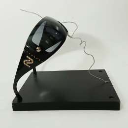 NOS Nouvelle Vague Vintage Wrap Sunglasses Italy Rhinestone Pearl Logo Unisex