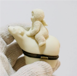 VTG Dept. 56 Snow babies Trinket Box Baby on Polar Bear Porcelain 3