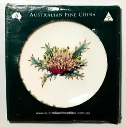 VTG Australian Wildflower Plate Philippa Nikulinsky Botanical Porcelain 6