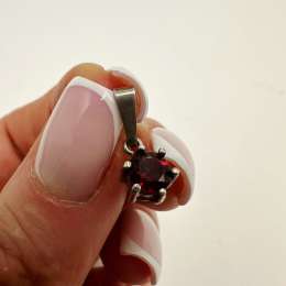 Vintage Sterling Silver 925 Natural Garnet Pendant Small Red Stone Charm Mrked.