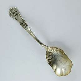 Vintage WM A. Rogers Silver-plate Spoon Ornate Floral Pattern Collectible