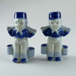 Pair Vintage Ceramic Salt & Pepper Shakers Blue-White Figurines jars Decorative