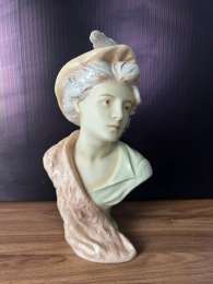 19th Century , Paired busts , Germany con , Beginning 20 , in . Volkstedt (MAN)