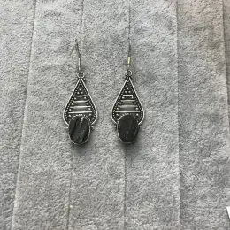 Vintage Women's vintage 925 sterling silver earrings with natural tourmaline