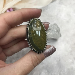 Vintage Oval ring made of sterling silver 925 Natural green jade stone size 8.5