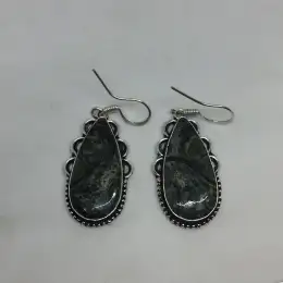 Vintage Jewelry Earrings for Women Gorgeous in 925 sterling silver natural jade