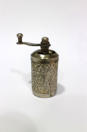 antique vintage small Mill spice rare brass copper algerian Engraved algeria