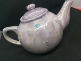 Vintage Teapots with Special Design for Home Interiors