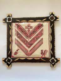 Handmade Carved Wooden Handcrafted Frame Embroidery Red Fiber Arrows Shape
