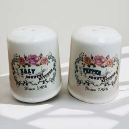 Vintage Since 1886 Country Kitchen Ceramic Salt & Pepper Shakers Set ? Flowers