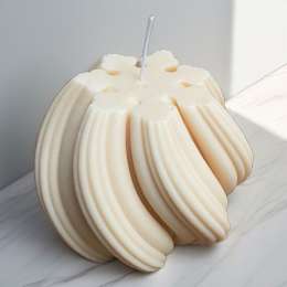 Big swirl candle | Home decor with natural wax | handmade