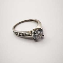 Vintage Beautiful 925 Sterling Silver Jewelry Ring Cubic Zirconia 2,4 g