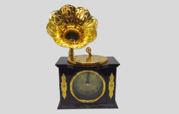 Desktop Clock Quartz Plastic Gramophone Musical Souvenir Alarm Battery With Box