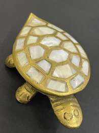 Turtle Gold White Small Decor Stainless Steel the weight 25g