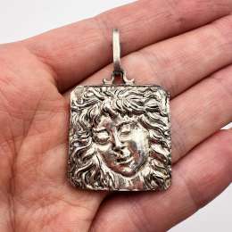 1960's Big Designer Sterling Silver 925 Women's Jewelry Pendant Italy Signed 10g