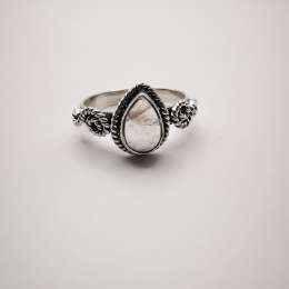 Vintage Jewelry, Delicate Women's Ring, 925 Sterling Silver, Rose Quartz