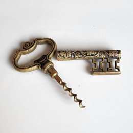 Antique Copper Key Bottle Opener - Hand-Embroidered with Ancient Character, 126g