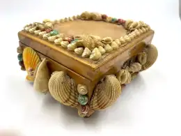 Vintage Handmade Seashell Shell Art Coastal Jewelry Trinket Box Frame Photo