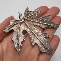 Large Vintage Women's Jewelry Pendant Maple Leaf Silver 800 Italy 23g