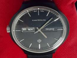 ZODIAC 536121 DAY DATE VINTAGE SWISS MADE ASTROQUARTZ MEN'S QUARTZ RARE BIG FACE
