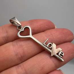 Fine Vintage Women's Jewelry Pendant Key Love Sterling Silver 875 Gold 9K Marked