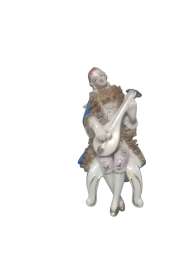 Vintage Royal Porzellan Figurine – Musician Seated in Rococo Chair (Mid-Century)