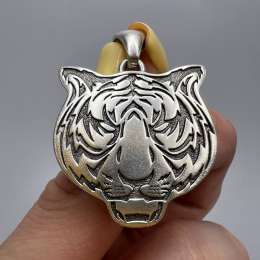 925 Sterling Silver Tiger Head Pendant Bold Tribal Design Vintage Jewelry 8.5g