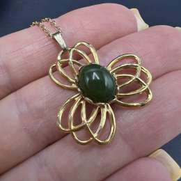Vintage Gold Tone Flower Pendant Necklace Green Cabochon Statement Jewelry