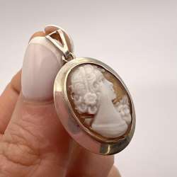 Vintage Sterling Silver 925 Woman's Jewelry Pendant Cameo Hand Carved Shell