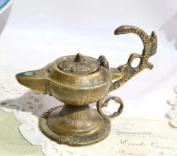 Vintage Oil Lamp Lucerne Lamp SERPENT HANDLE Brass Bronze Rare Unique