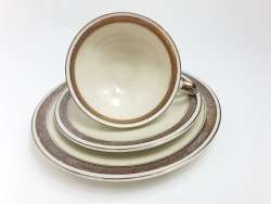 High-quality old collectible cup place setting porcelain gold rim Schirnding