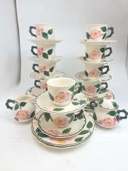 High quality coffee service VILLEROY & BOCH Germany WILD ROSE tableware 10 pers.