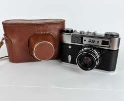 Vintage Soviet USSR Film Camera FED 5 Lens 2.8/53 mm with Leather Case