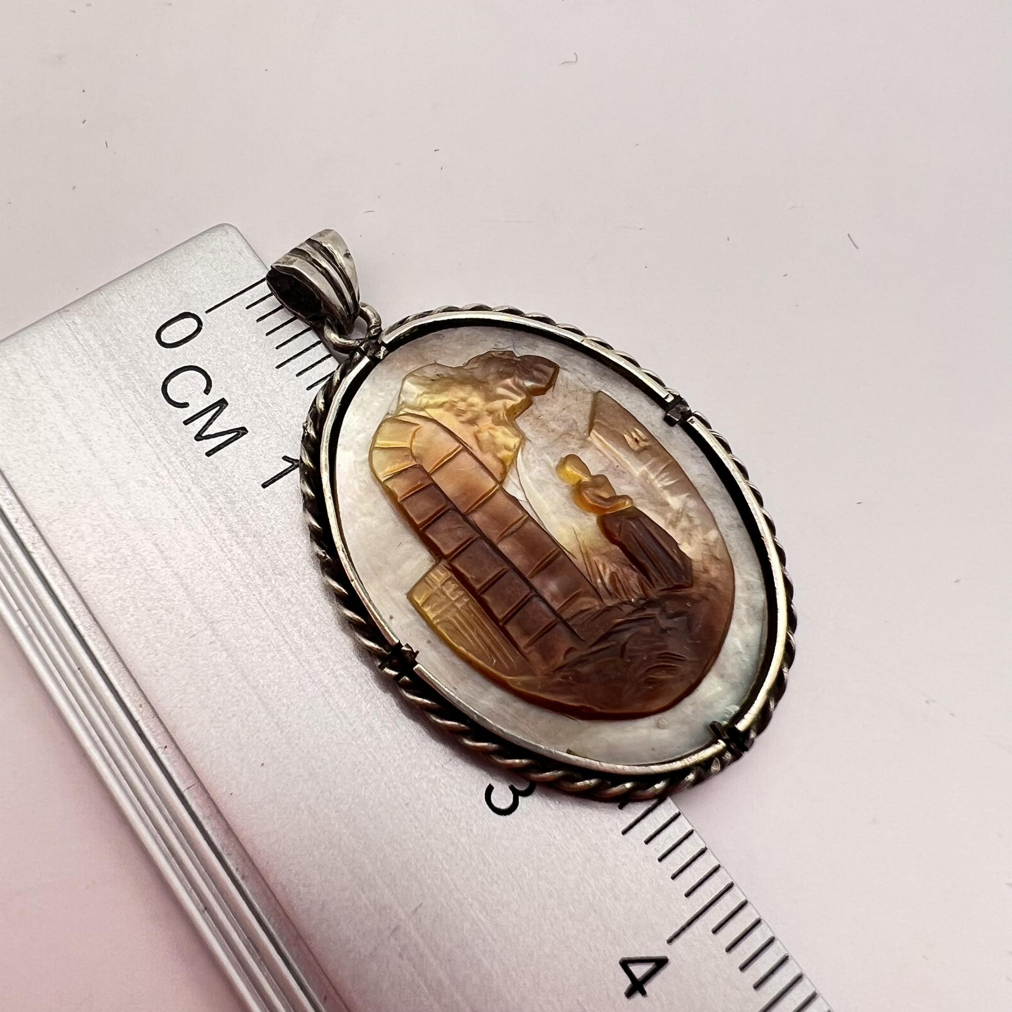 Antique Old Hand Carved Natural Shell Womans Jewelry Pendant Cameo ...
